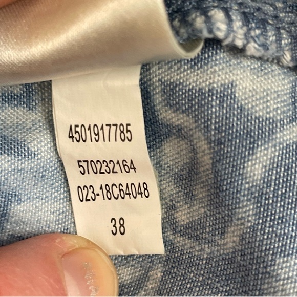 Chico’s Marine Medallion Utility Jacket Small Indigo Blue Lyocell 3/4 Sleeve Tab - Picture 8 of 9